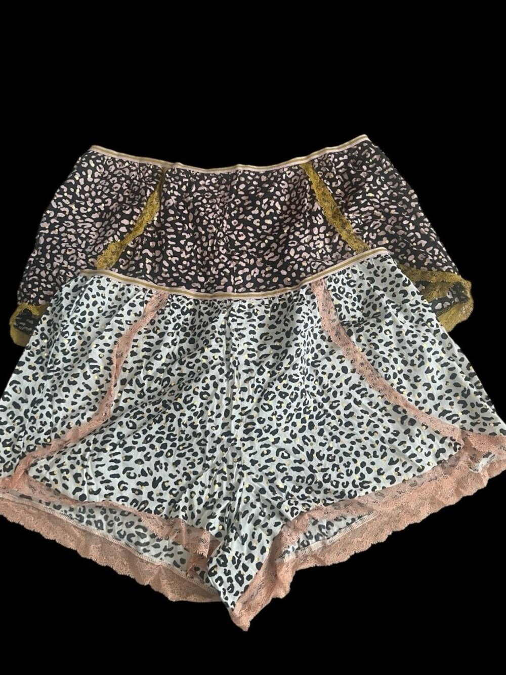 VICTORIA'S SECRET (2) SET PAJAMA SLEEP SHORTS ANIMAL LEOPARD SHINE PRINT LACE XL